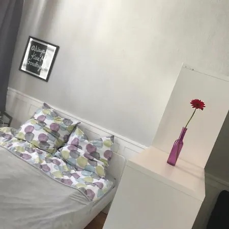 Apartment Glover